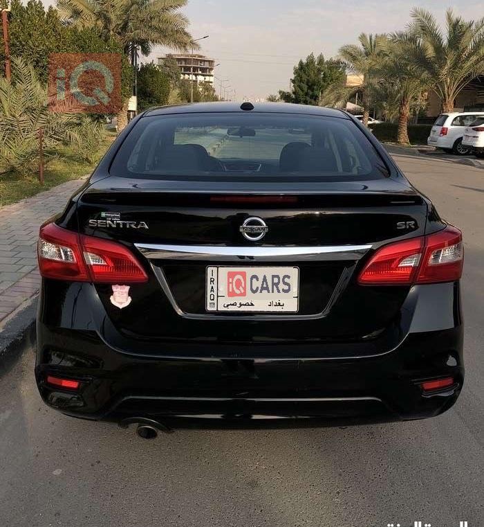 نيسان سنترا